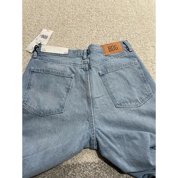 BDG Men's Relaxed Jeans in Light Blue - Picture 8 of 12